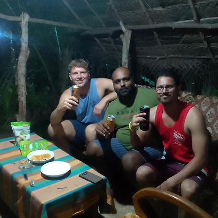 Lahiru Home Stay Σιγκιρίγια Εξωτερικό φωτογραφία