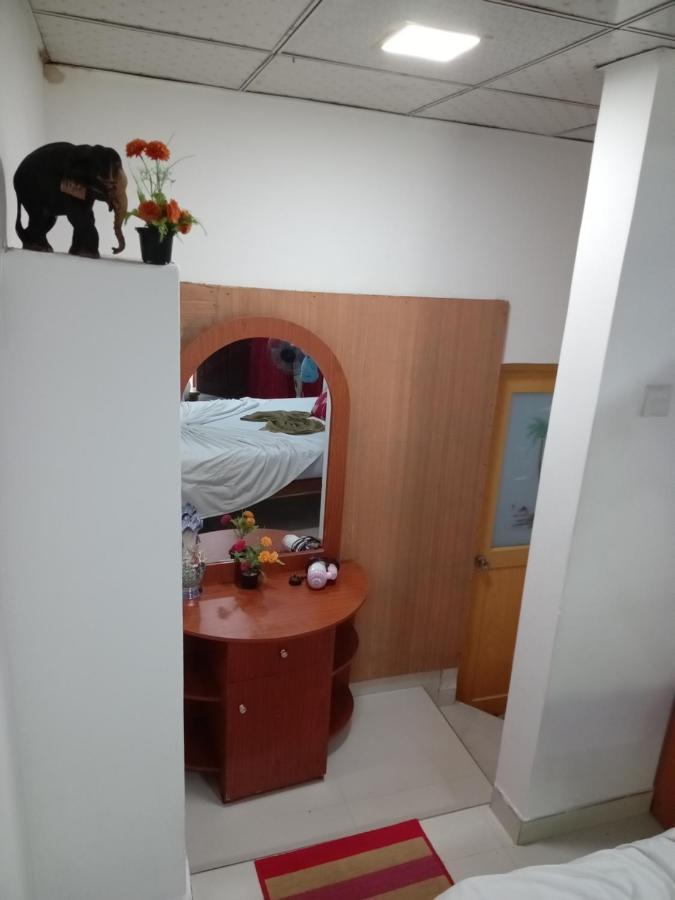 Lahiru Home Stay Σιγκιρίγια Εξωτερικό φωτογραφία